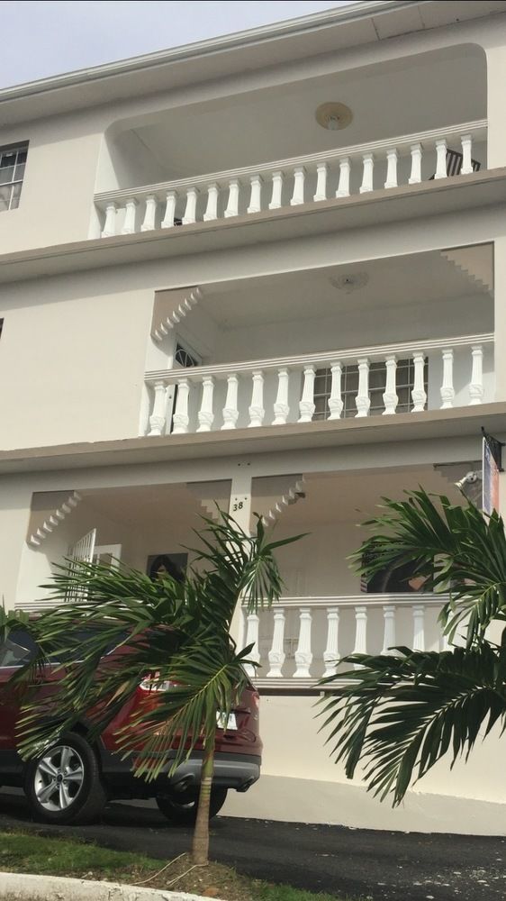 Starz Hotel Contant (Saint Thomas) Exterior foto